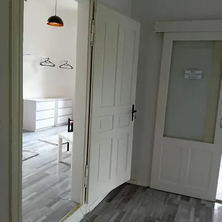 Apartment Stella S Monteurswohnungen Crimmitschau